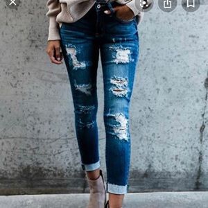 Lucky brand Lolita distressed capris